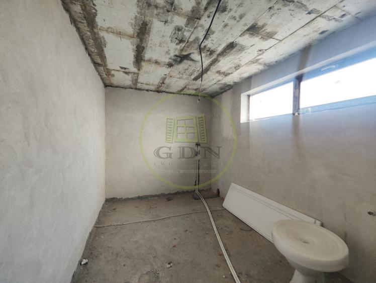 Casa 4 camere, teren 500 mp, Ghercesti, zona Aeroport