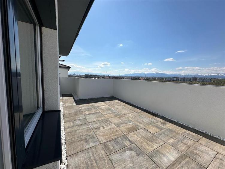 Penthouse elegant cu 2 terese zona complexul rezidential Deventer