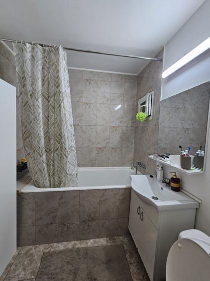 Dristor Aleea Scolarilor, 3 camere, etaj 5, 70 mp, metrou la 3 minute