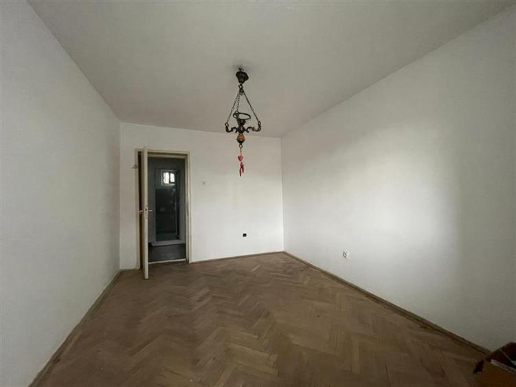 Apartament cu 2 camere de vanzare zona centrala Tulcea