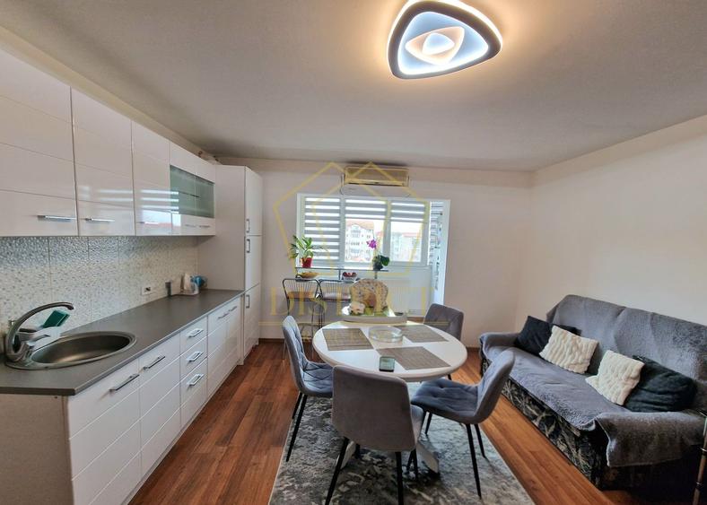 Apartament deosebit cu 3 camere | Calea Sagului