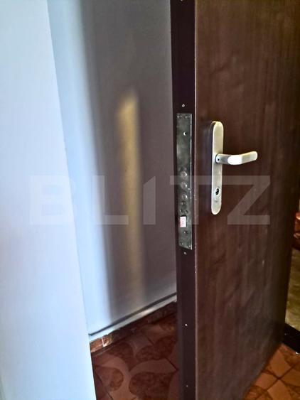 Apartament 2 camere decomandat cu balcon – zonă centrală liniștită Găești