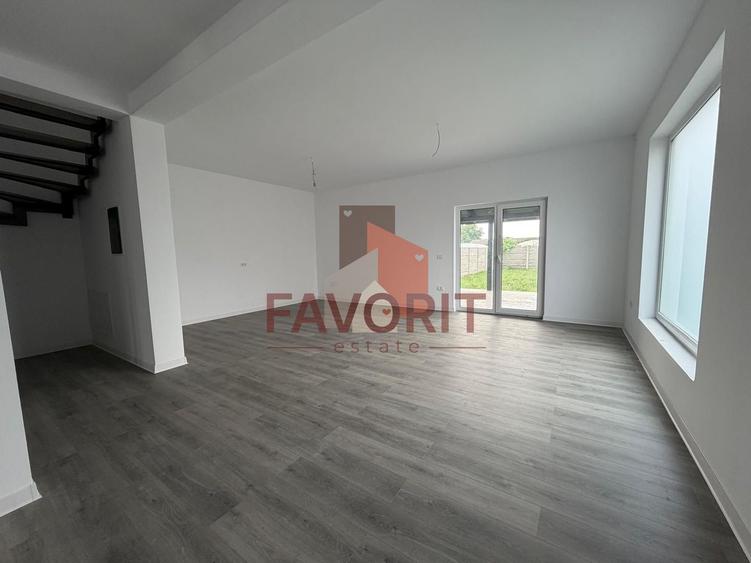 Duplex | 4 camere | Asfalt | Finisaje premium | Curte generoasa |