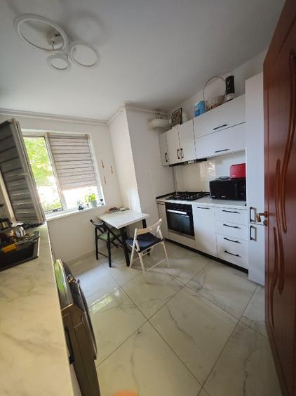 Apartament 3 camere - Metrou 1Mai/Calea Grivitei