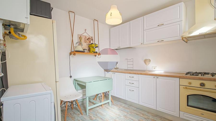 Apartament cu 3 camere, 90 mp, Centrul Istoric