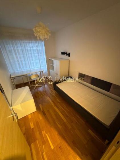 3 Camere de inchiriat | New Town Dristor | Centrala | 2 Băi | Parcare - 4