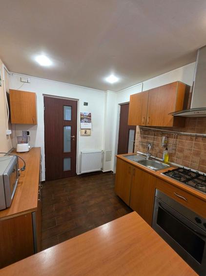 APARTAMENT 2 CAMERE RENOVAT MODERN MOBILAT & UTILAT ZONA FAVORIT