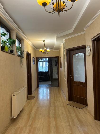 Penthouse exclusiv cu vedere panoramică către Casa Presei Libere – 4 camere, ter
