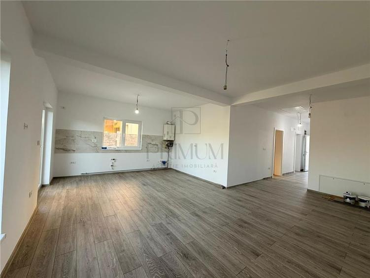 Duplex pe parter - finisaje top- zona excelenta