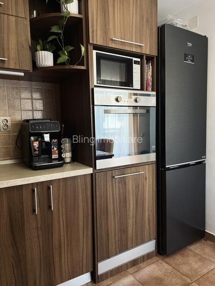Apartament 3 camere,parcare, etaj intermediar,zona Eroilor - 8