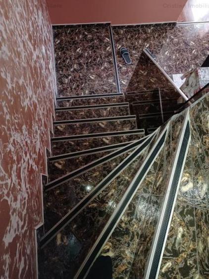 Vila P+1+M, 300mp construiti ,TOTUL NOU Chercea Mobilat