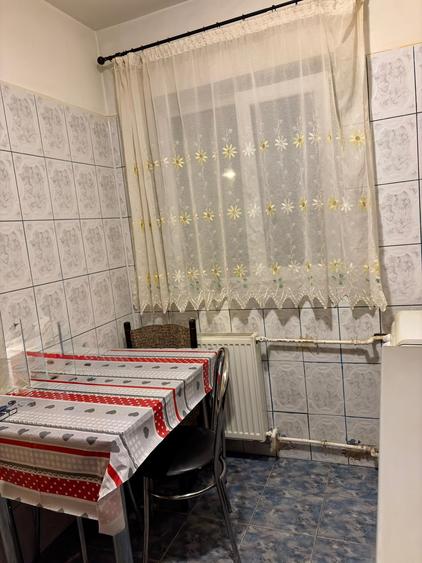 Tineretului - Trestiana - Apartament 3 camere decomandat