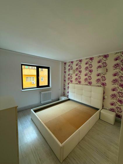 Apartament 3 camere-Sf Lazar-Palas Mall-etaj 1
