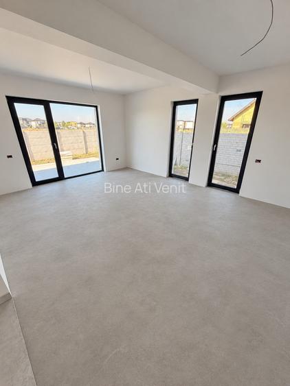 Comuna Berceni - Casa 4 Camere 2 Bai 400mp Teren - 4