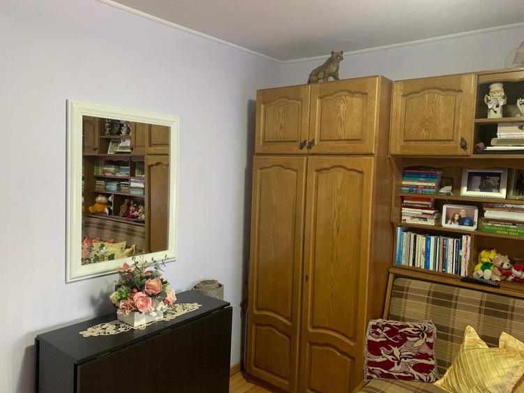 APARTAMENT DE VANZARE 3 CAMERE SIRET