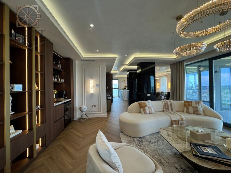 PENTHOUSE - DUPLEX - ULTRALUX - CLOUD 9