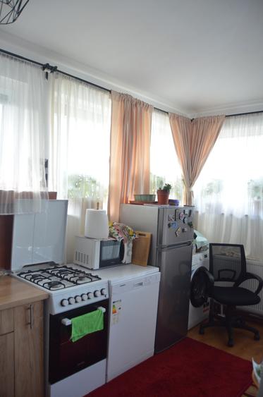 Apartament cu doua camere in vila cu foisor
