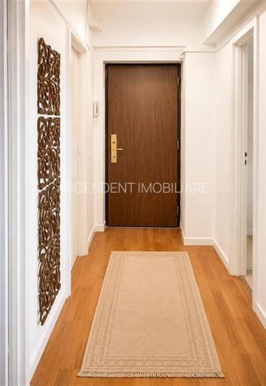 Apartament 3 camere, decomandat, 2 bai, 2 balcoane, loc parcare, Calea Bucuresti - 5