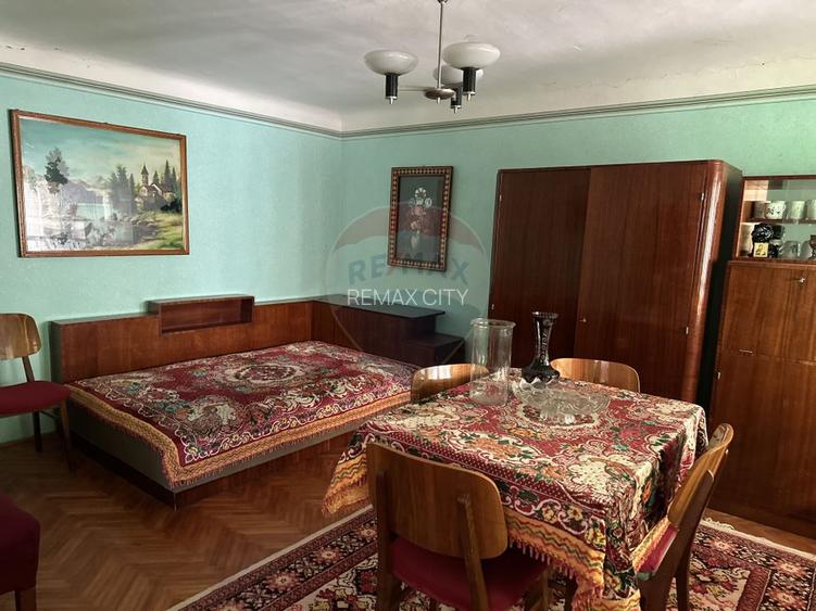 Casă / Vilă cu 3 camere de vânzare Piatra Soimului - 7