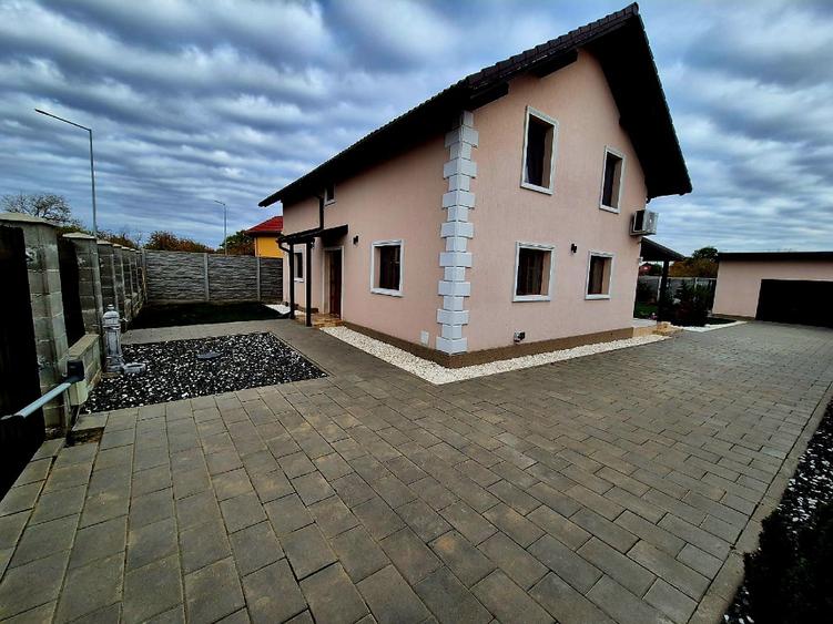 Casa individuala cu garaj