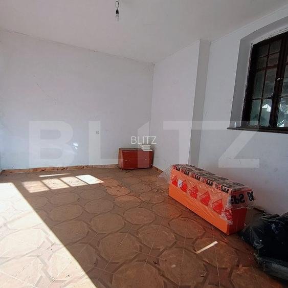 Apartament 2 camere parter inalt + garaj + 2 camere mansarda + beci, CENTRAL - 8