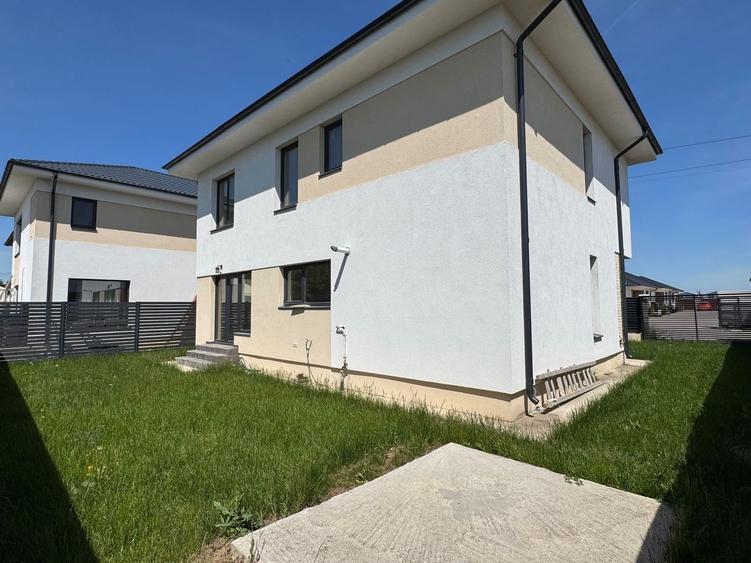 Vila Moderna Tunari, zona Buna, curte 300m