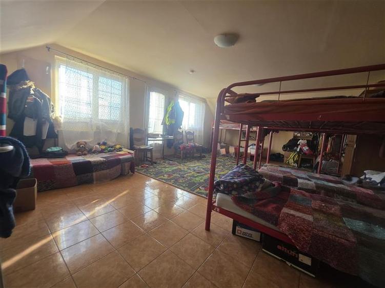 De vanzare spatiu comercial, internat 450 mp cu teren 450 mp , Targu Mures