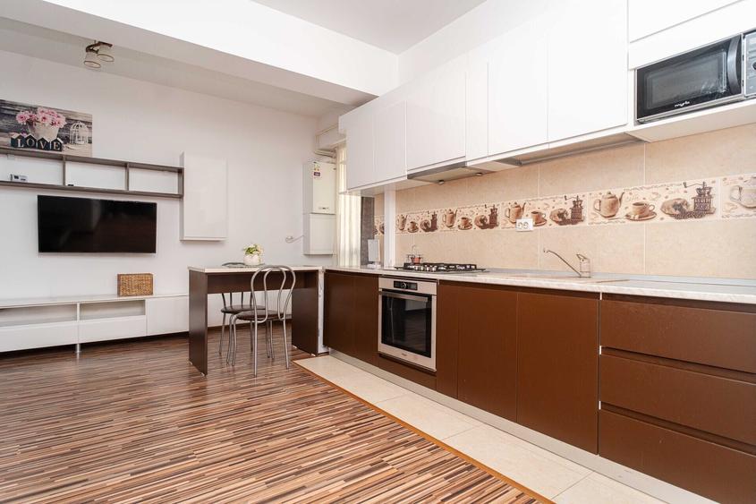 Apartament de inchiriat 2 camere Centru-Palas
