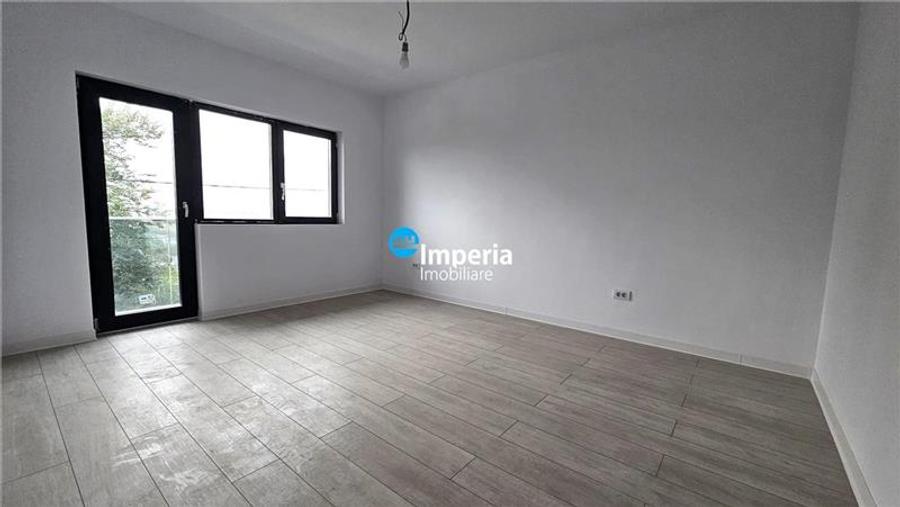 Casa tip duplex de vanzare in zona Bucium - Visan