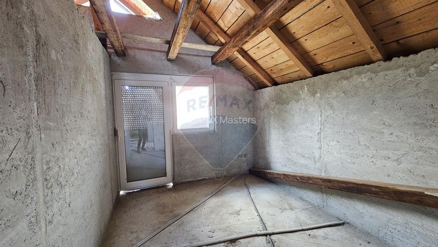 Casă / Vilă, teren 1700mp,  în Lisaura-Ipotești, Suceava - 30