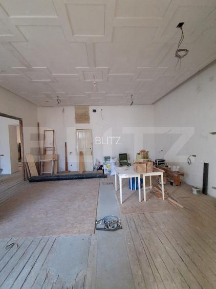 Spațiu comercial 200 mp + acces pod 200 mp, 3 balcoane, lângă Piața Sfatului - 2