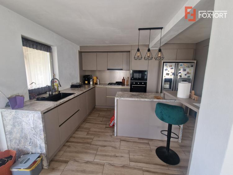 Duplex cu 5 camere, 336 mp teren, Mosnita Veche