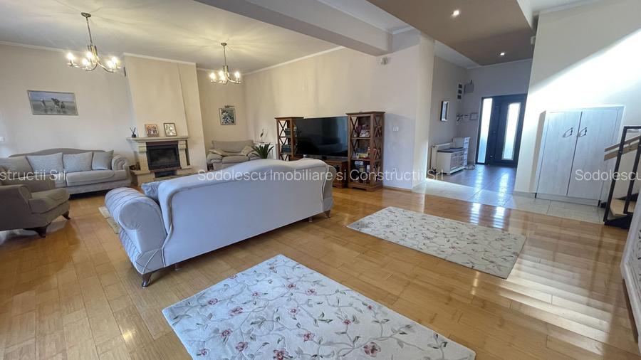 Casa eleganta si luminoasa, situata in zona de case - Mehala - 2