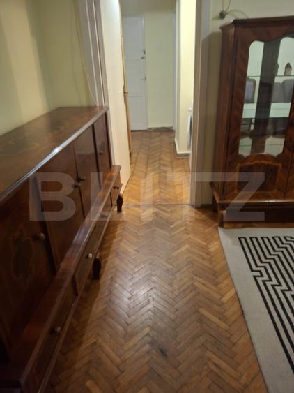 Apartament cu 3 camere, 70 mp, zona Bulevardul Dacia