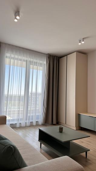 Studio Dublu în Băneasa – Spațiu Generos, Lumină Naturală și Priveliște Plăcută