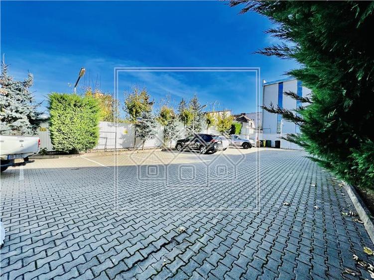 Spatiu de birouri, finisat modern, 4 parcari - Scoala de Inot