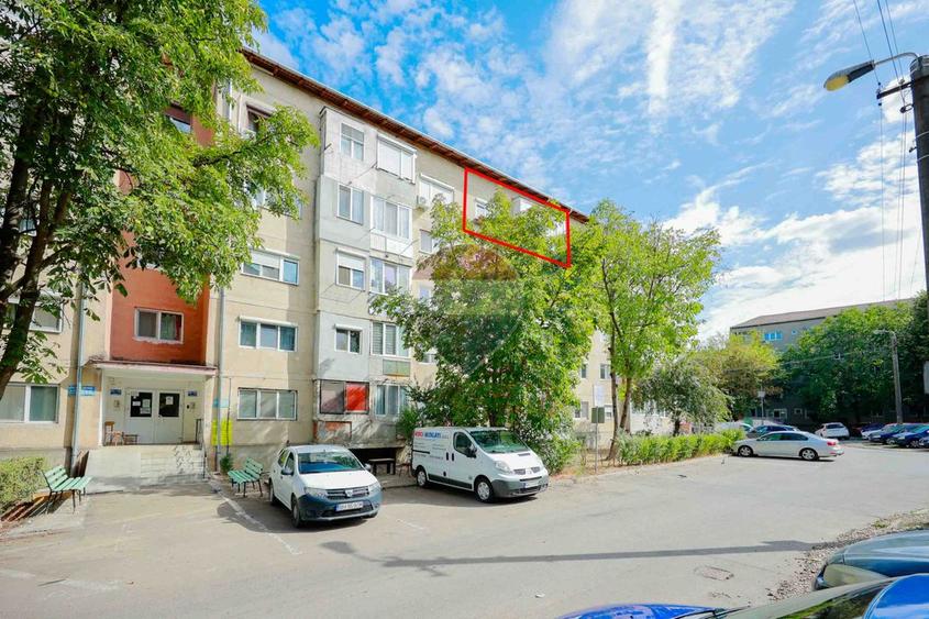 De vânzare apartament cu o cameră, în zona Nufărul