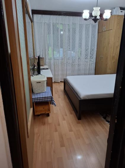 3 Camere Resita Parter Inalt Centrala Proprie
