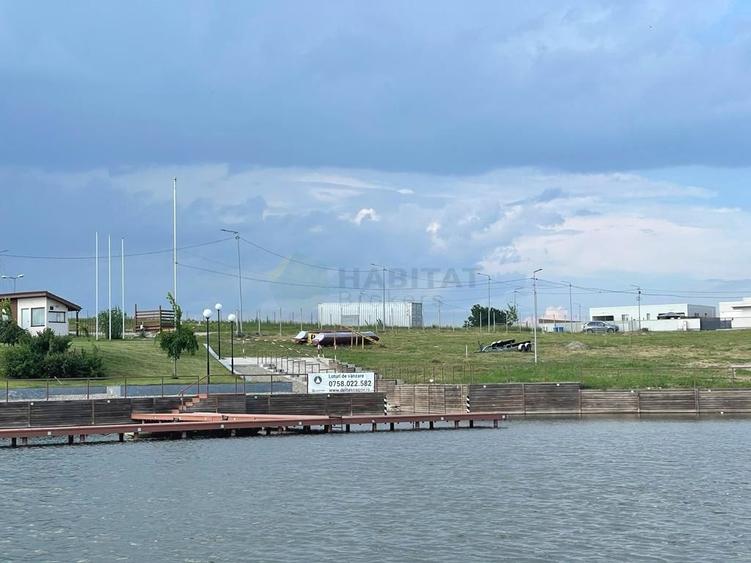 Teren + loc de acostare, complex Delta Snagov - teren lac Snagov