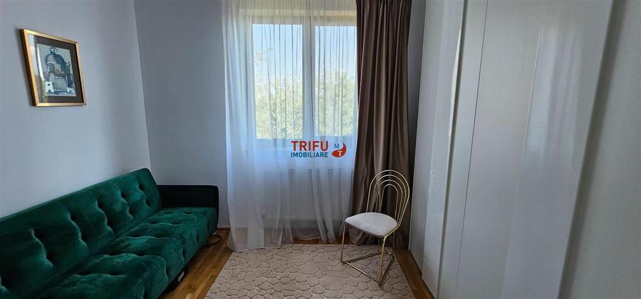 Casa de vanzare cu 1698mp teren 4 camere si pivnita