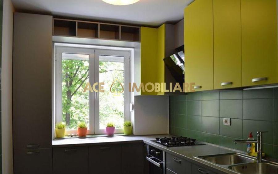 3 Camere de inchiriat | Titan | Metrou | Mobilat