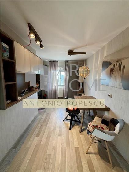 Apartament 3 camere, centrala proprie, Ploiesti, zona centrala