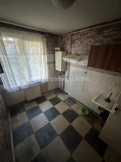 Apartament cu 3 camere de vanzare