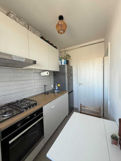 Garsoniera de vanzare - Militari Residence - Mobilata si utilata complet