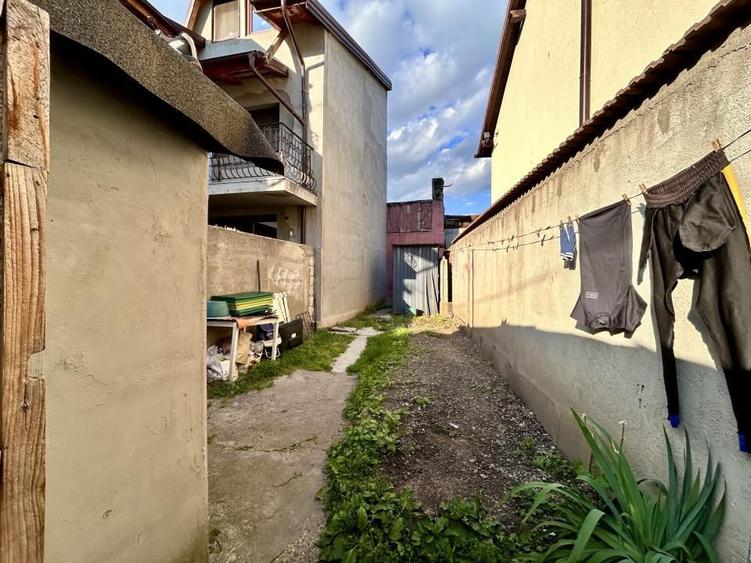 Casa 2 camere, WC exterior, separatie de gaze, Democratiei, Ploiesti