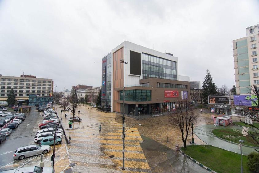APARTAMENT 3 CAMERE - OCAZIE UNICA