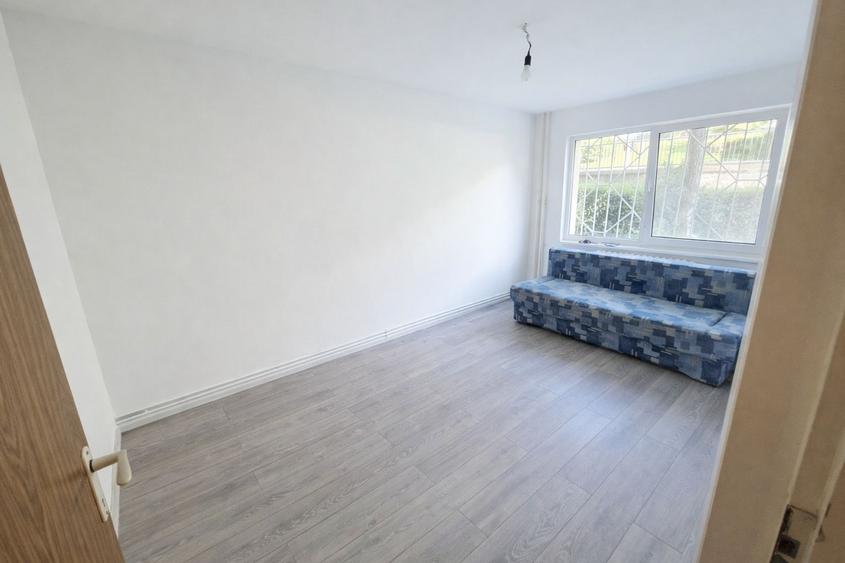 Apartament cu 3 camere | decomandat | zona Primaverii | Manastur