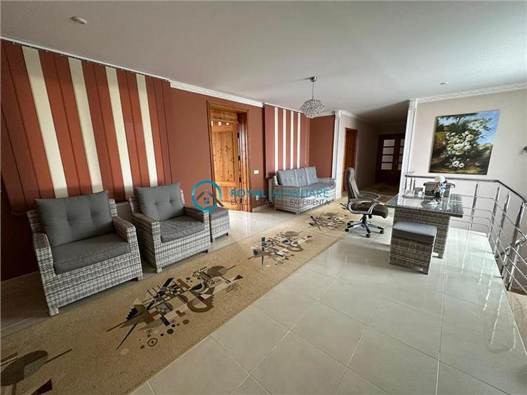 Royal Imobiliare - Vanzare vila zona Lipanesti