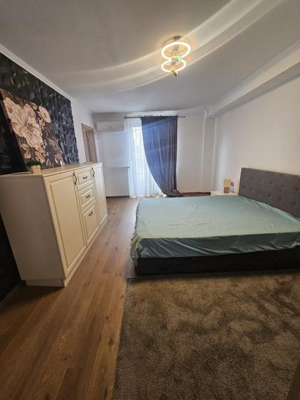 Apartament 3 camere Bdul Cetatii - etaj 1 bloc nou !!