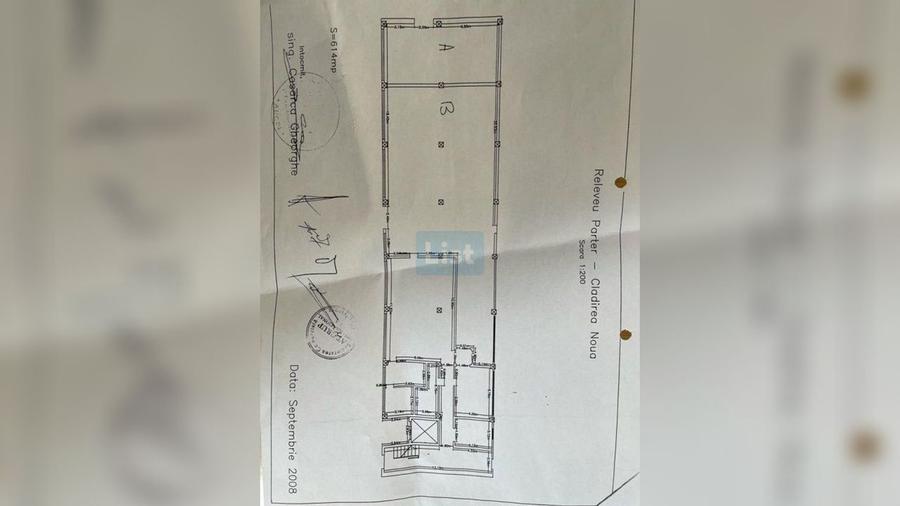 Spatiu Comercial de inchiriat Piata 1 Mai, 240mp, parter